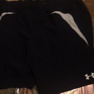 3pair 2 under armour shorts and one T-shirt